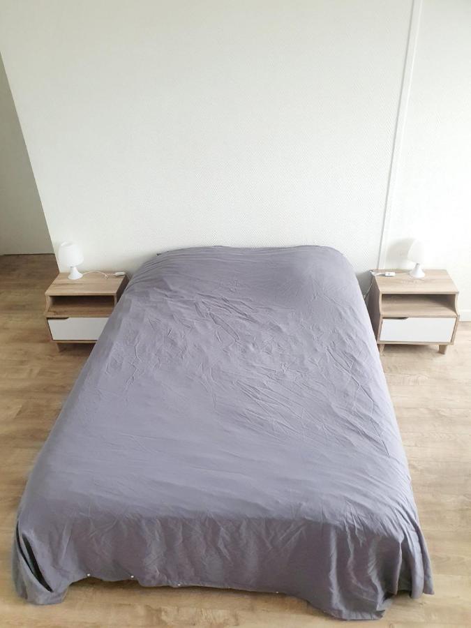 T1 Centre De Valence Apartment วาลองซ์ ภายนอก รูปภาพ